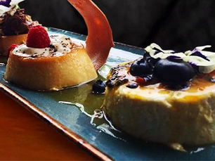 Flan de caramelo con textura cremosa