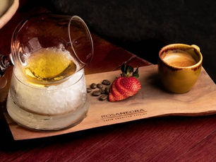 carajillos that you can only try at Rosa Negra Cancun