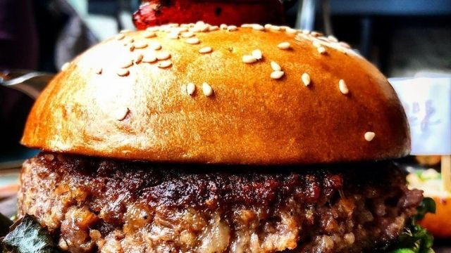 Kobe Burger at RosaNegra Polanco